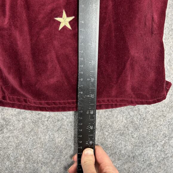 Quacker Factory Shirt Womens Medium Red Velvet Gold Embroidered Star Button Down - Picture 2 of 6